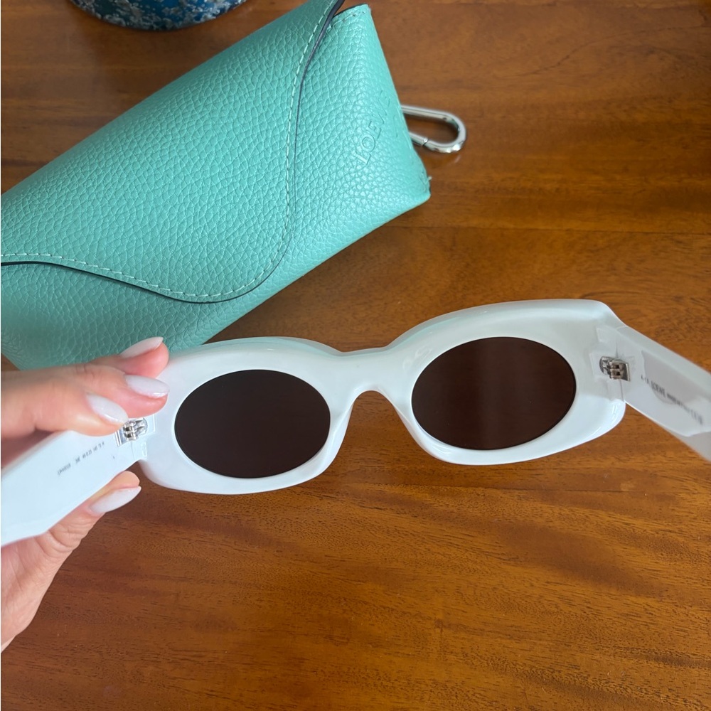 Loewe Sunglasses - Picture 4 of 6